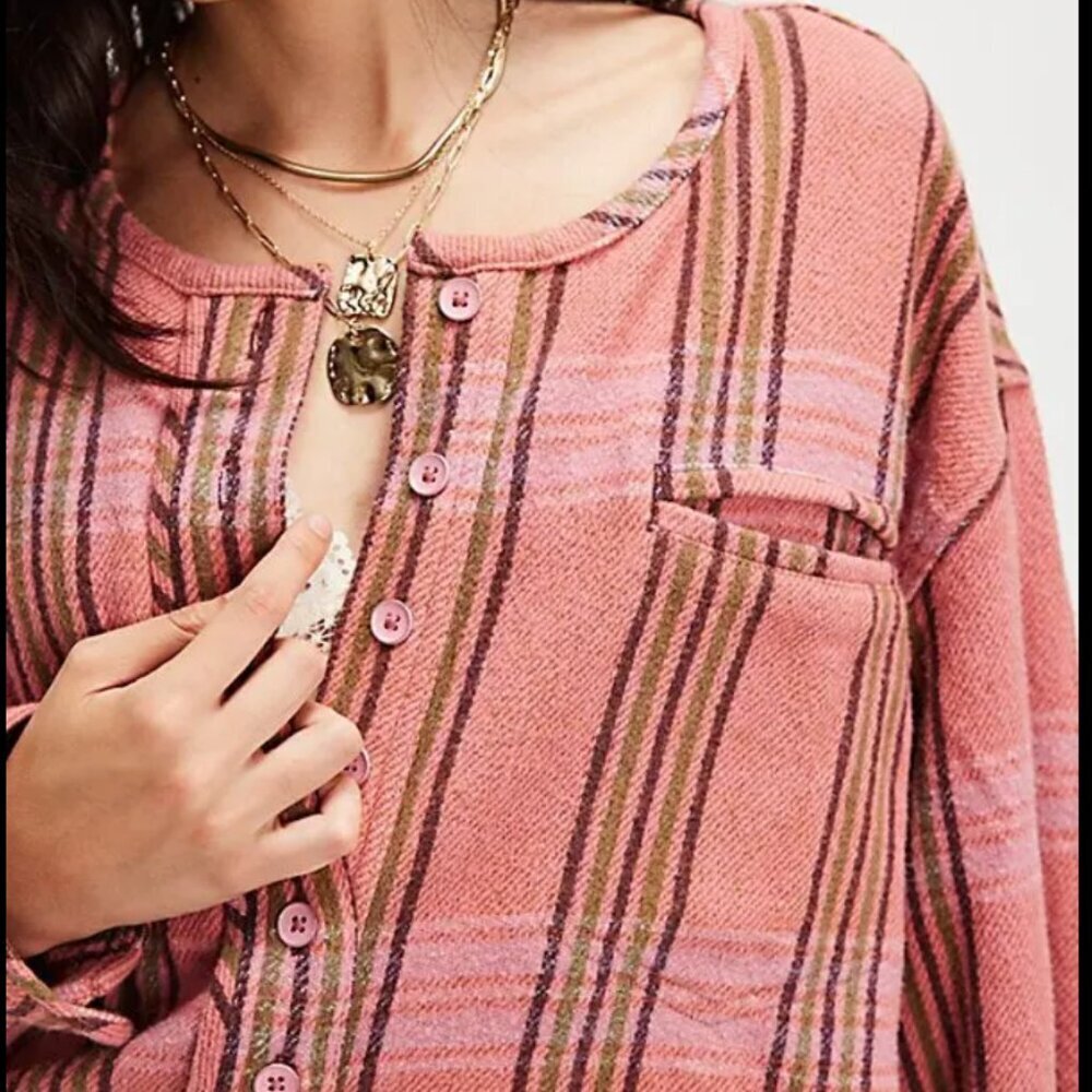 NWT Free People Perfect Plaid Pullover in Pink Combo - Picture 3 of 3